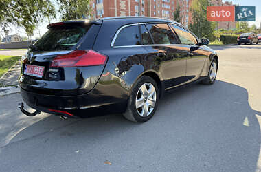 Универсал Opel Insignia 2009 в 