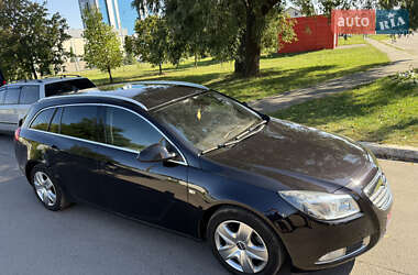 Универсал Opel Insignia 2009 в 