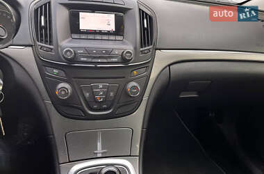 Седан Opel Insignia 2014 в 