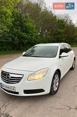 Універсал Opel Insignia 2010 в Ромнах