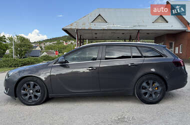 Универсал Opel Insignia 2015 в 