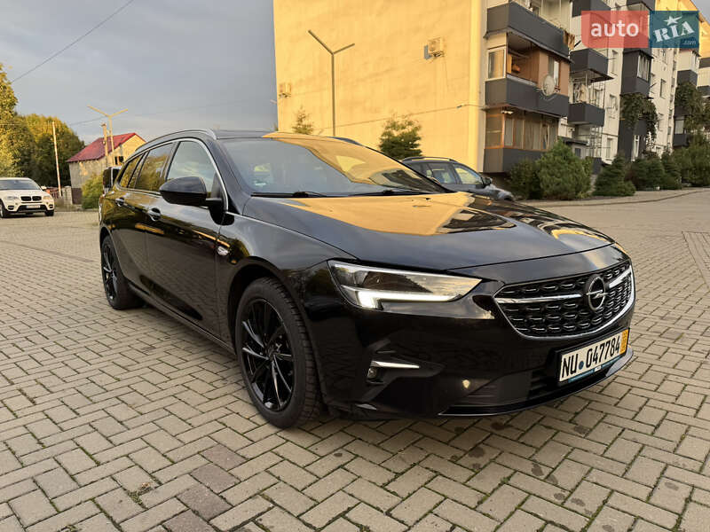 Универсал Opel Insignia 2021 в 
