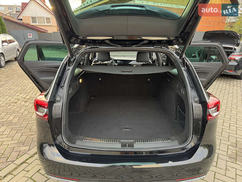 Універсал Opel Insignia 2021 в Хусті