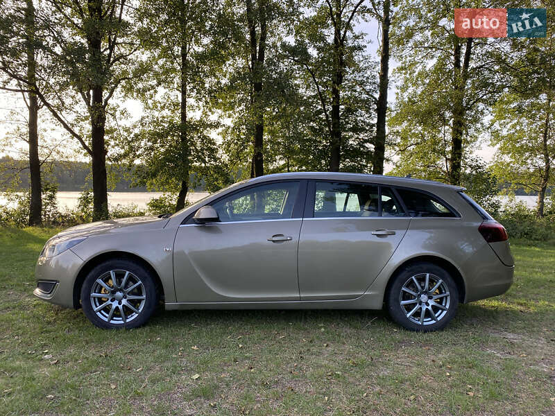 Универсал Opel Insignia 2016 в Ратным