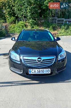 Универсал Opel Insignia 2010 в Монастырище