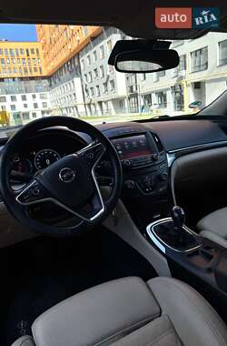 Універсал Opel Insignia 2015 в 