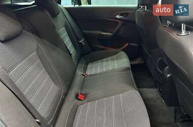 Универсал Opel Insignia 2016 в 