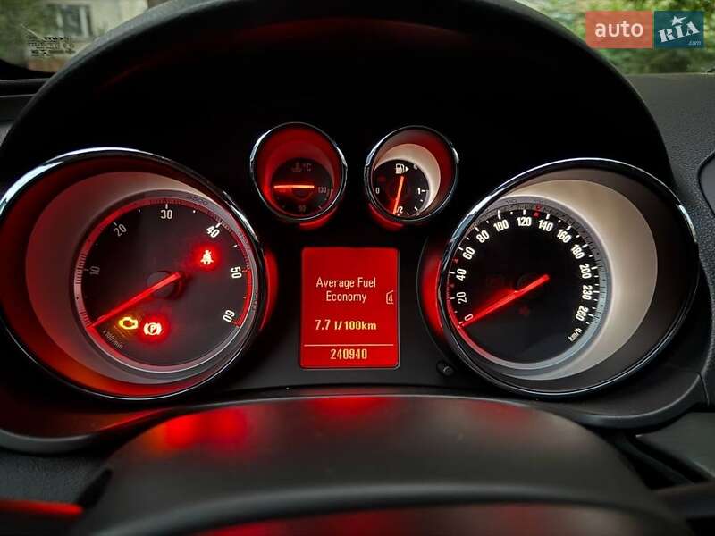 Универсал Opel Insignia 2009 в Конотопе