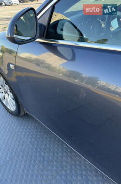 Универсал Opel Insignia 2010 в 