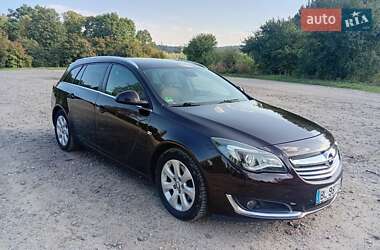 Універсал Opel Insignia 2015 в Красилові