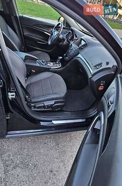 Седан Opel Insignia 2009 в 