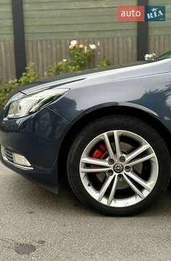 Седан Opel Insignia 2009 в 