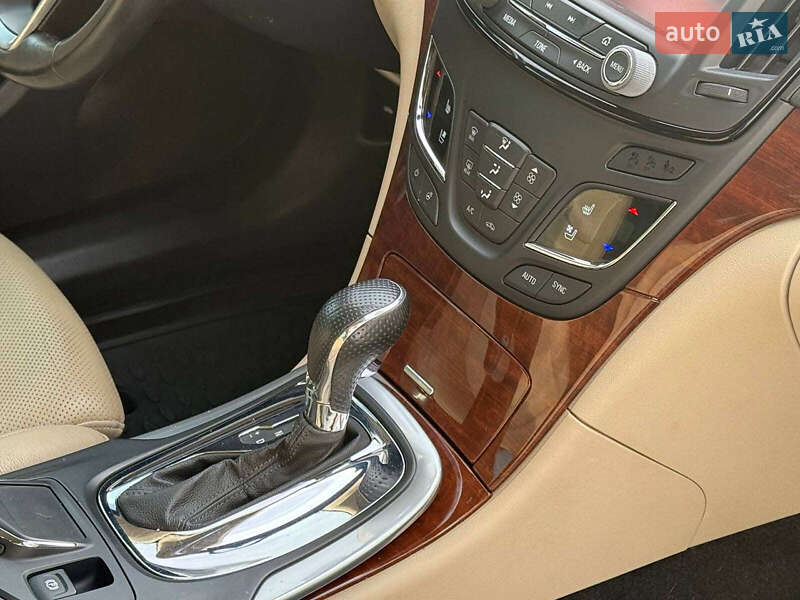 Универсал Opel Insignia 2014 в Одессе