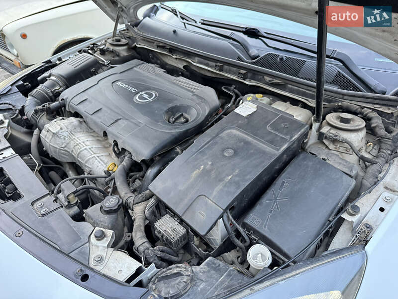 Седан Opel Insignia 2012 в Полтаве фото 10 Седан Opel Insignia 2012 в Полтаве