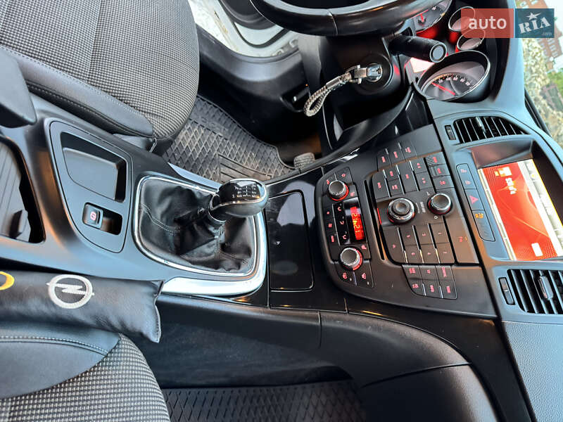 Седан Opel Insignia 2012 в Полтаве фото 14 Седан Opel Insignia 2012 в Полтаве