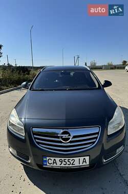 Універсал Opel Insignia 2011 в Монастирищеві