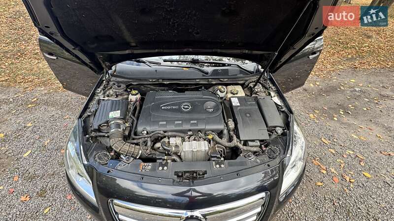 Универсал Opel Insignia 2012 в Новомосковске
