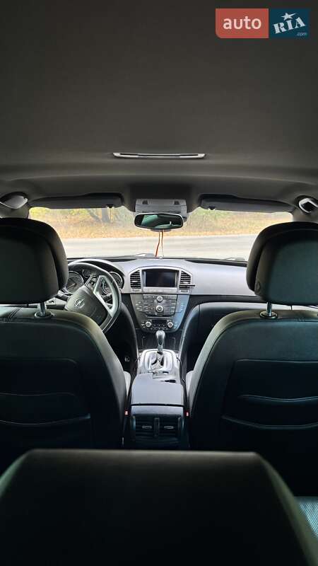 Универсал Opel Insignia 2012 в Новомосковске