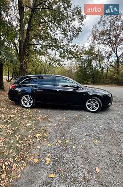 Универсал Opel Insignia 2012 в Новомосковске