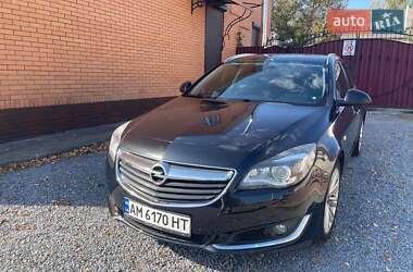 Універсал Opel Insignia 2015 в Звягелі