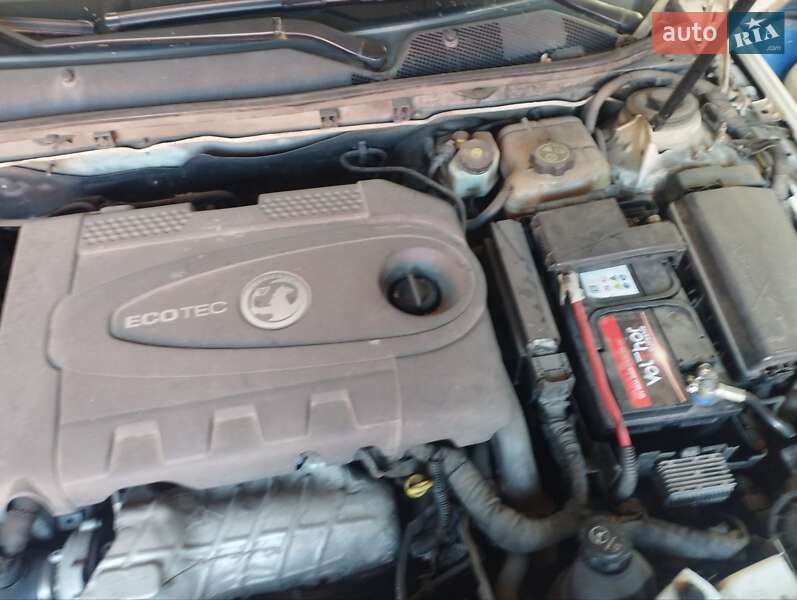 Універсал Opel Insignia 2011 в Прилуках