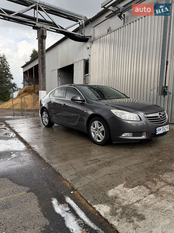 Ліфтбек Opel Insignia 2009 в Києві