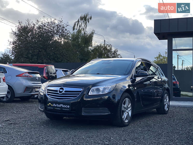 Универсал Opel Insignia 2011 в Луцке