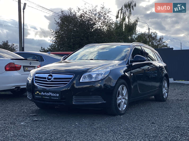Универсал Opel Insignia 2011 в Луцке