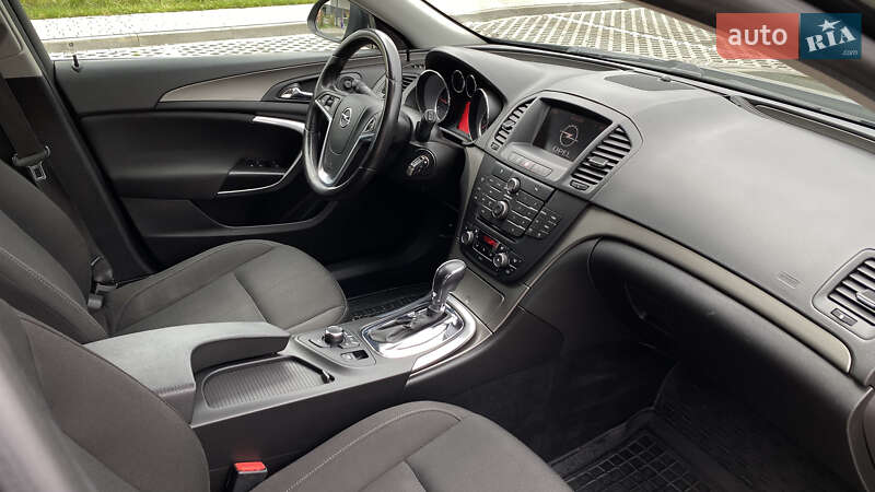 Универсал Opel Insignia 2011 в Луцке