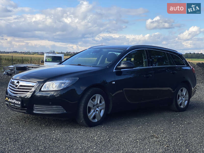 Универсал Opel Insignia 2011 в Луцке