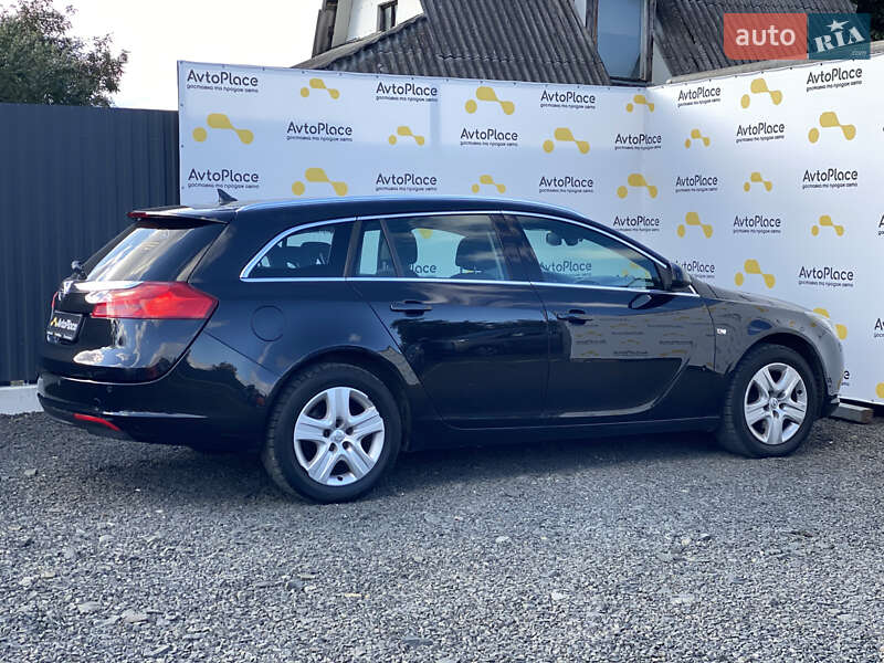 Универсал Opel Insignia 2011 в Луцке
