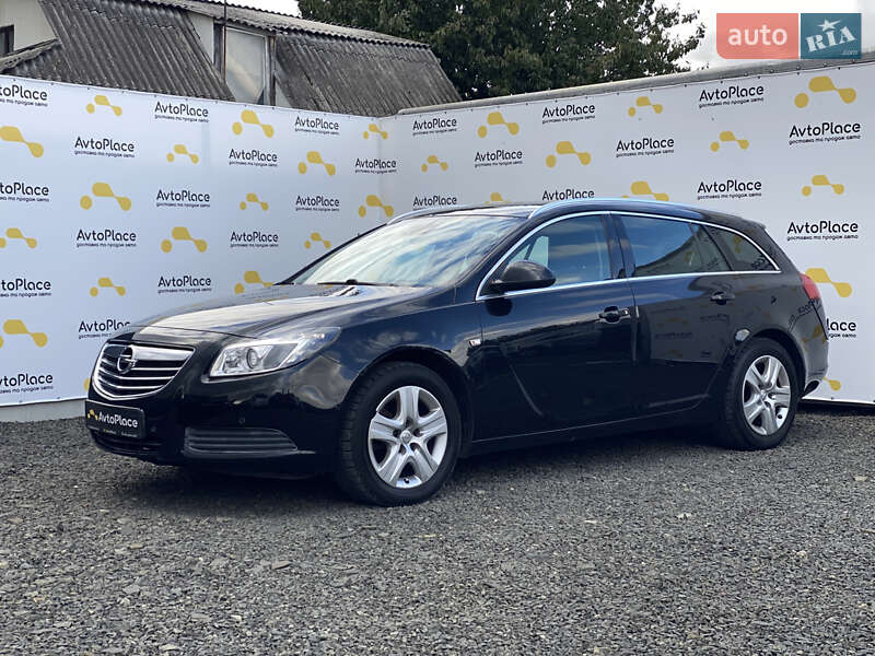 Универсал Opel Insignia 2011 в Луцке