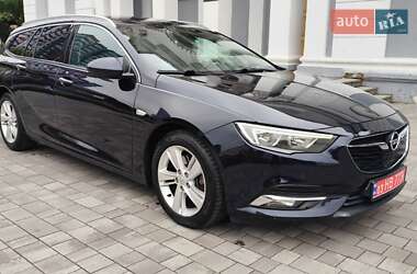 Универсал Opel Insignia 2018 в 