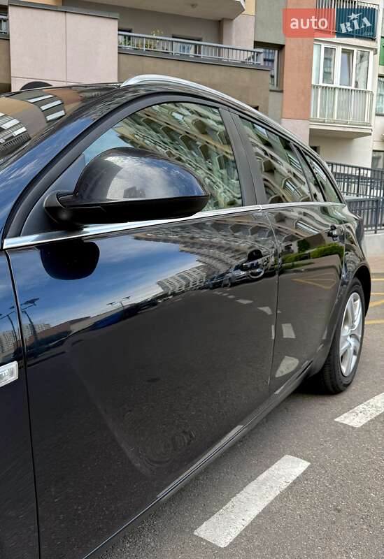 Універсал Opel Insignia 2016 в Києві