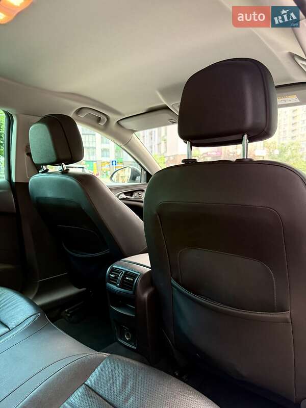 Універсал Opel Insignia 2016 в Києві