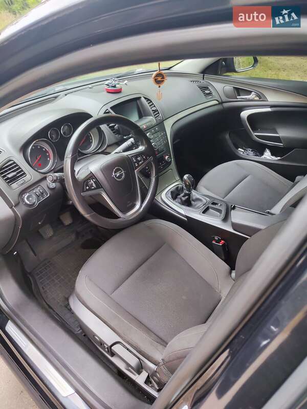Універсал Opel Insignia 2010 в Києві фото 17 Універсал Opel Insignia 2010 в Києві