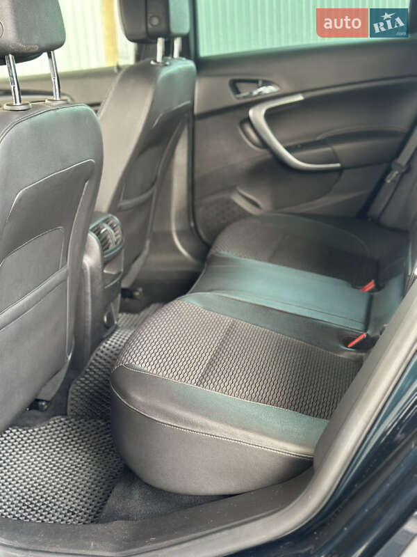 Універсал Opel Insignia 2013 в Луцьку фото 26 Універсал Opel Insignia 2013 в Луцьку