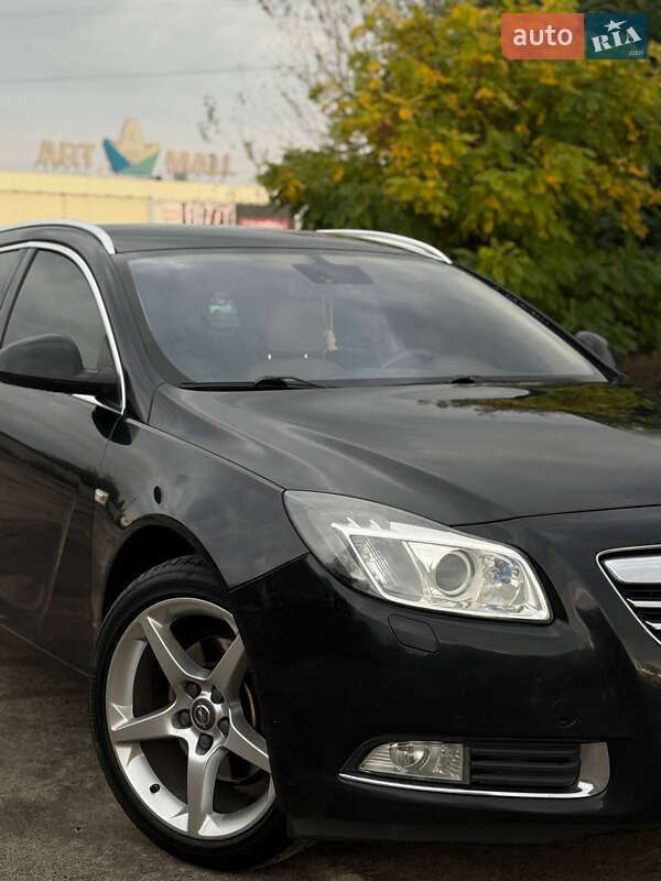 Універсал Opel Insignia 2010 в Києві