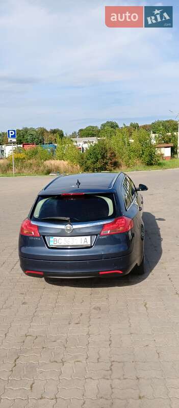 Универсал Opel Insignia 2009 в Львове