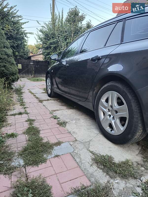 Универсал Opel Insignia 2009 в Киеве
