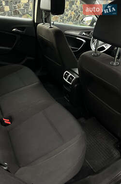 Универсал Opel Insignia 2009 в 
