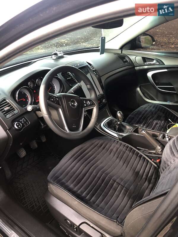 Універсал Opel Insignia 2012 в Тернополі