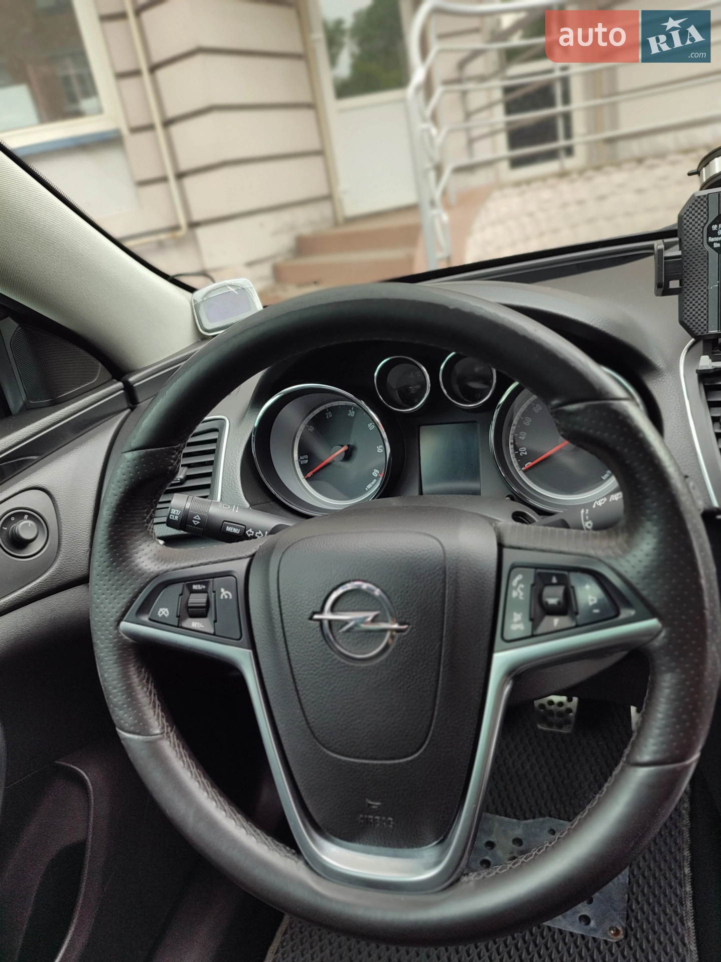 2012 Opel Insignia - мініатюра 12
