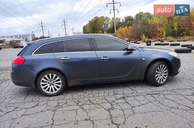 Универсал Opel Insignia 2009 в 