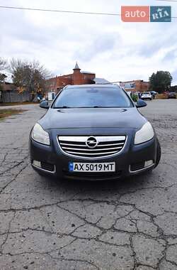 Универсал Opel Insignia 2009 в 