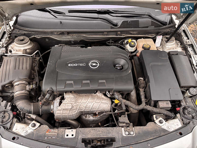 Універсал Opel Insignia 2014 в Луцьку