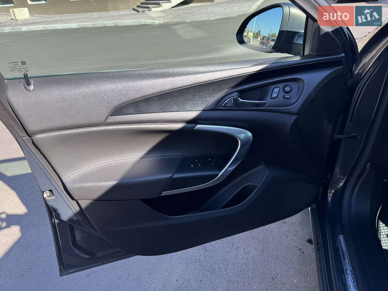 Універсал Opel Insignia 2015 в Києві фото 15 Універсал Opel Insignia 2015 в Києві