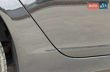 Универсал Opel Insignia 2012 в 