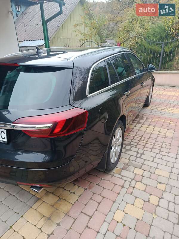 Универсал Opel Insignia 2013 в Ужгороде
