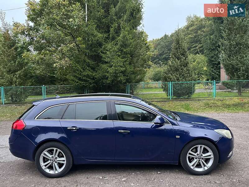 Універсал Opel Insignia 2011 в Львові